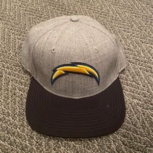 Chargers Velcro Condition New